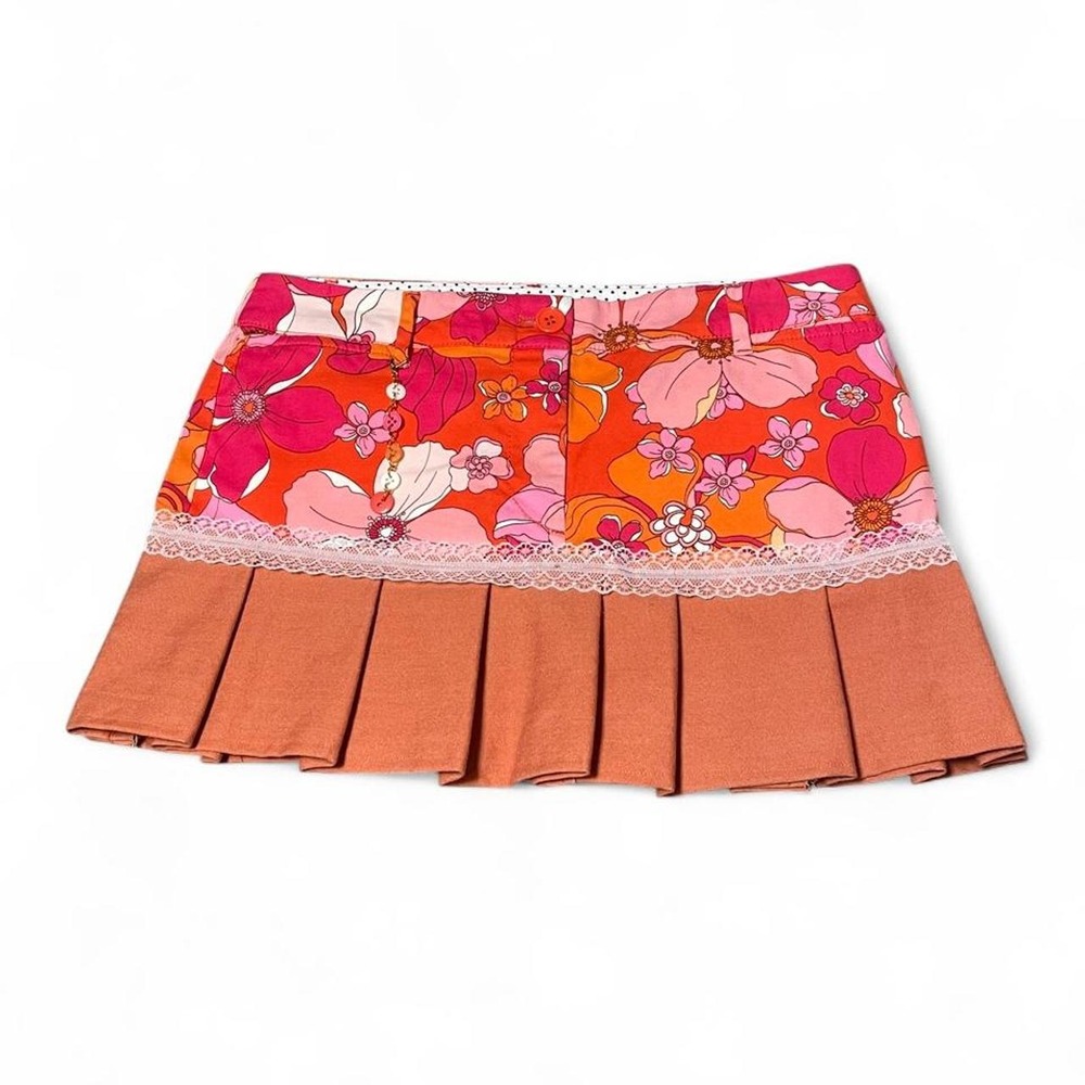 reworked/upcycled multicoloured floral skirt with lace trim and button details - Picture 1 of 8